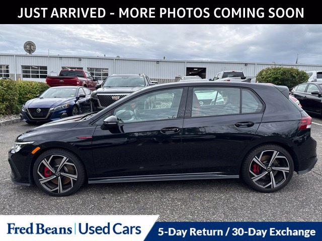 Used 2024 Volkswagen GTI SE FWD image 4