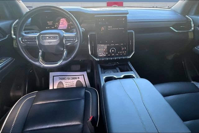 Used 2025 GMC Acadia Denali w/ LPO, Floor Liner Package AWD/4WD image 7
