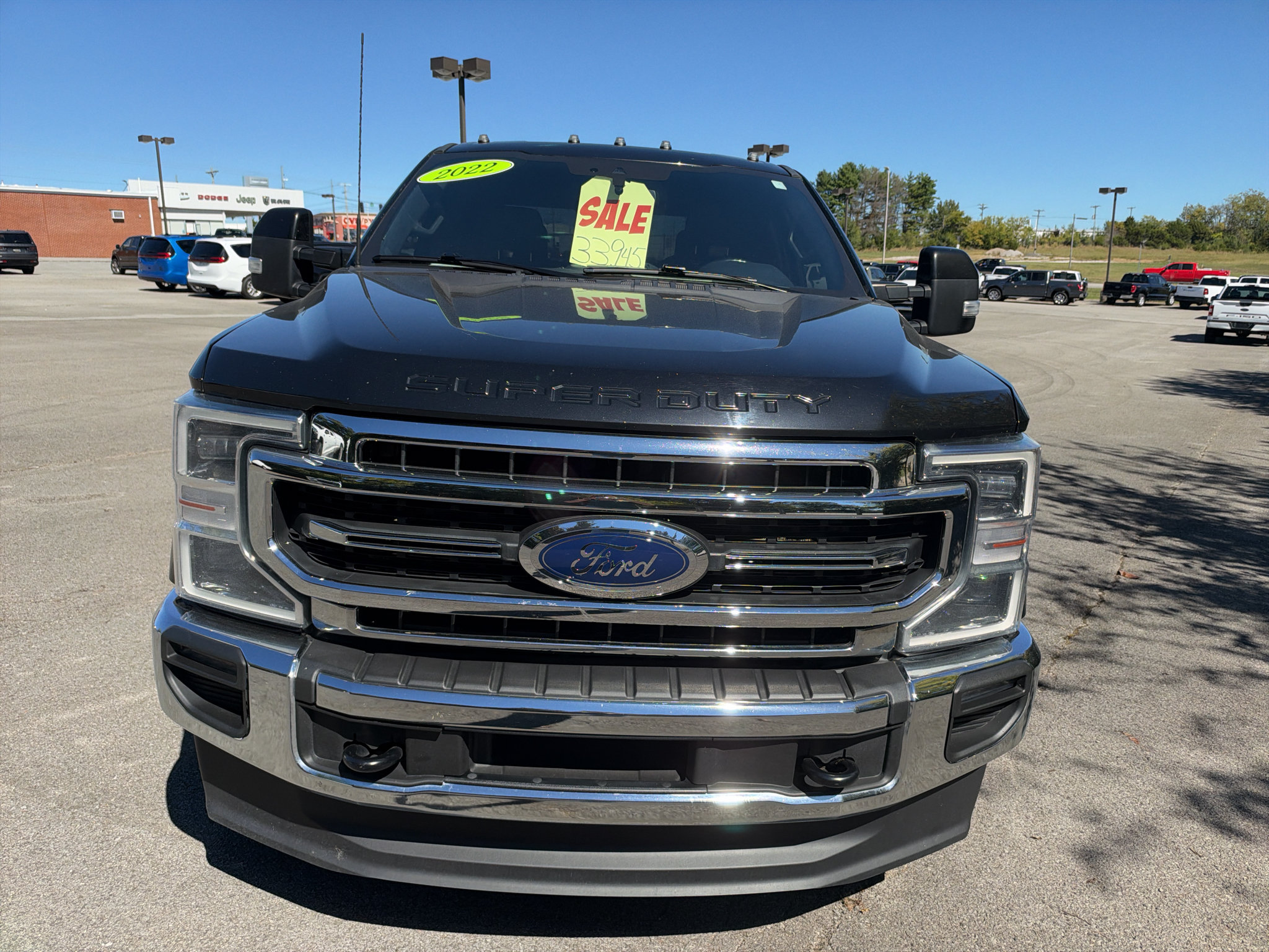 Used 2022 Ford F250 Lariat w/ Lariat Ultimate Package AWD/4WD image 2