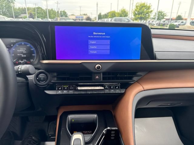 Used 2025 Toyota Crown Signia w/ Advanced Technology Package AWD/4WD image 23