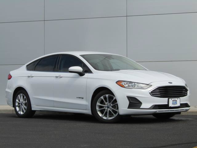 Certified 2019 Ford Fusion SE FWD image 1