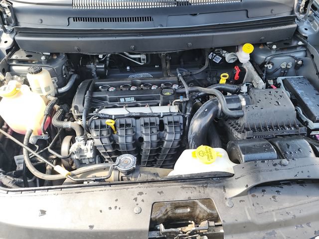Used 2020 Dodge Journey SE w/ Blacktop Package FWD image 31