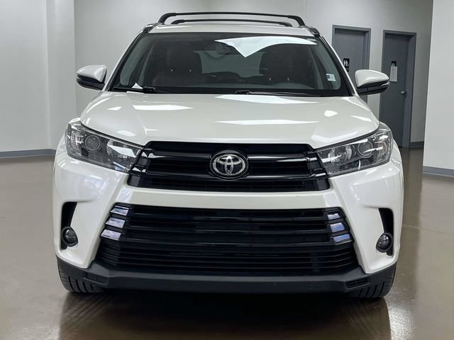 Used 2019 Toyota Highlander SE AWD/4WD video 2