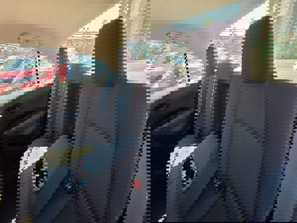 Used 2022 Toyota Corolla LE image 24