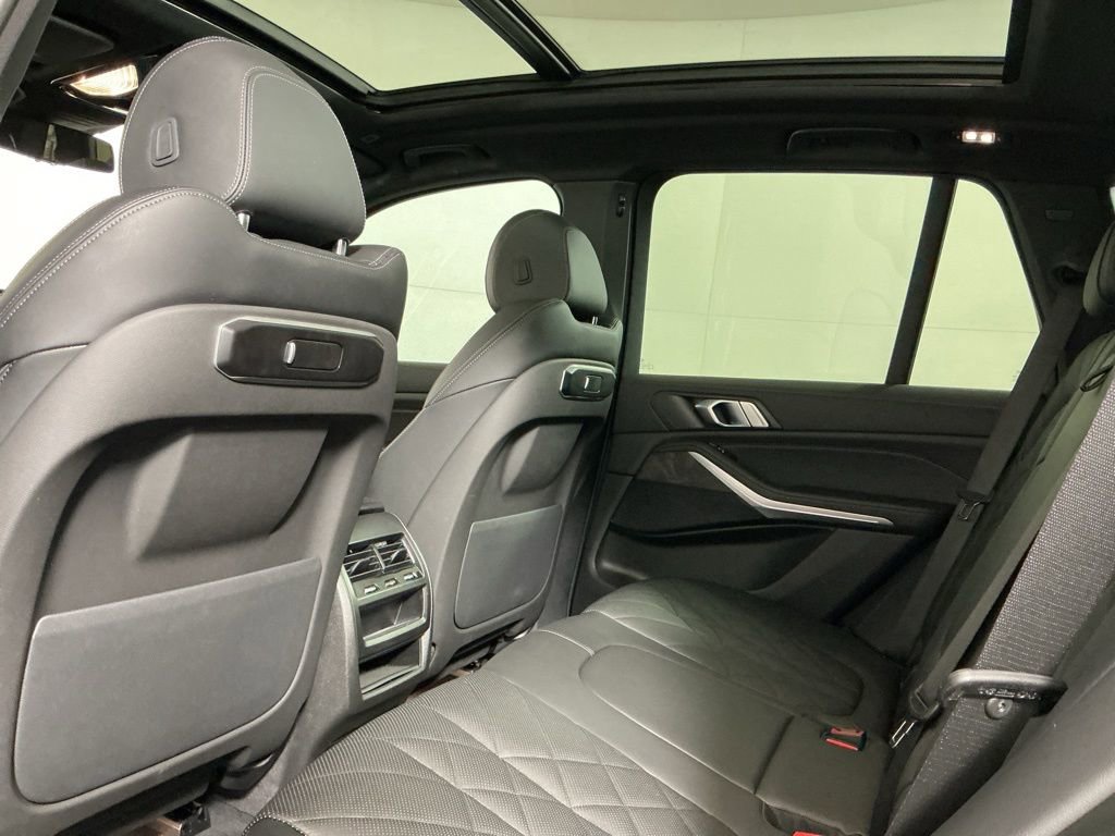 Certified 2025 BMW X5 sDrive40i w/ Parking Assistance Package RWD image 25