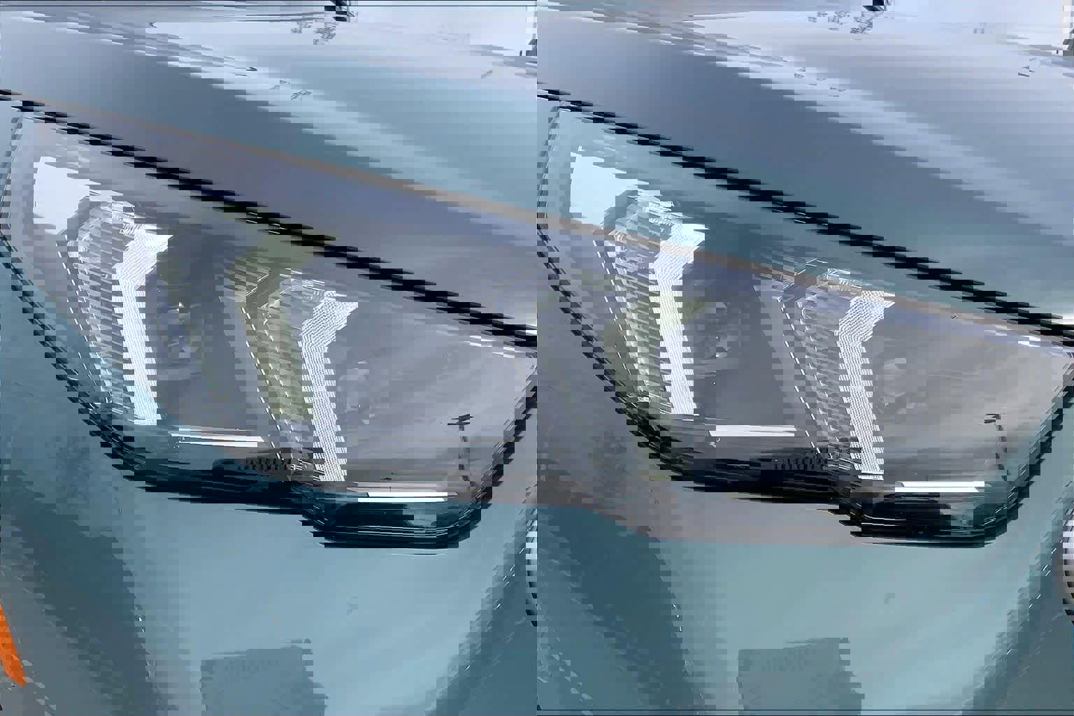 Certified 2025 BMW X2 xDrive28i w/ Technology Package image 27