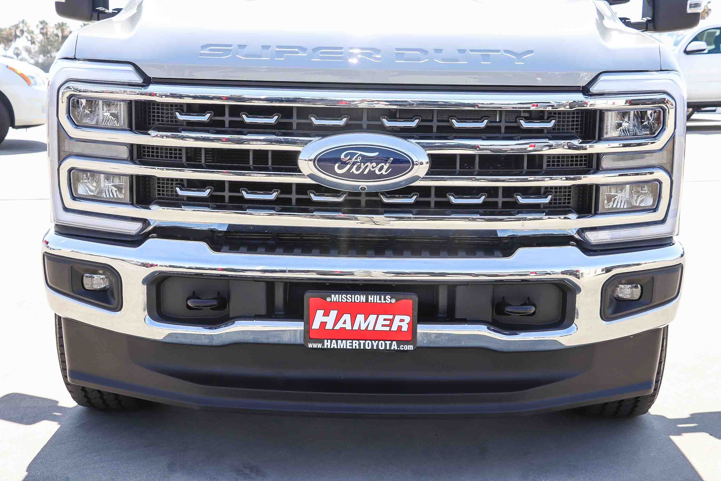 Used 2025 Ford F250 Lariat AWD/4WD image 12