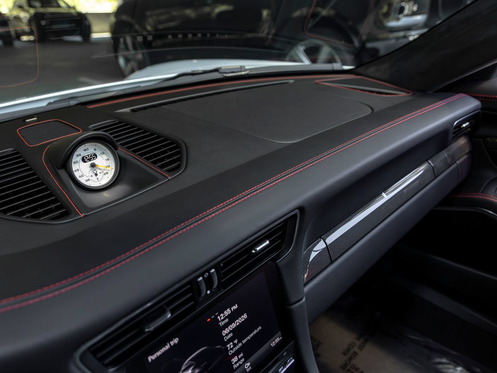 Certified 2018 Porsche 911 GT3 RWD image 37
