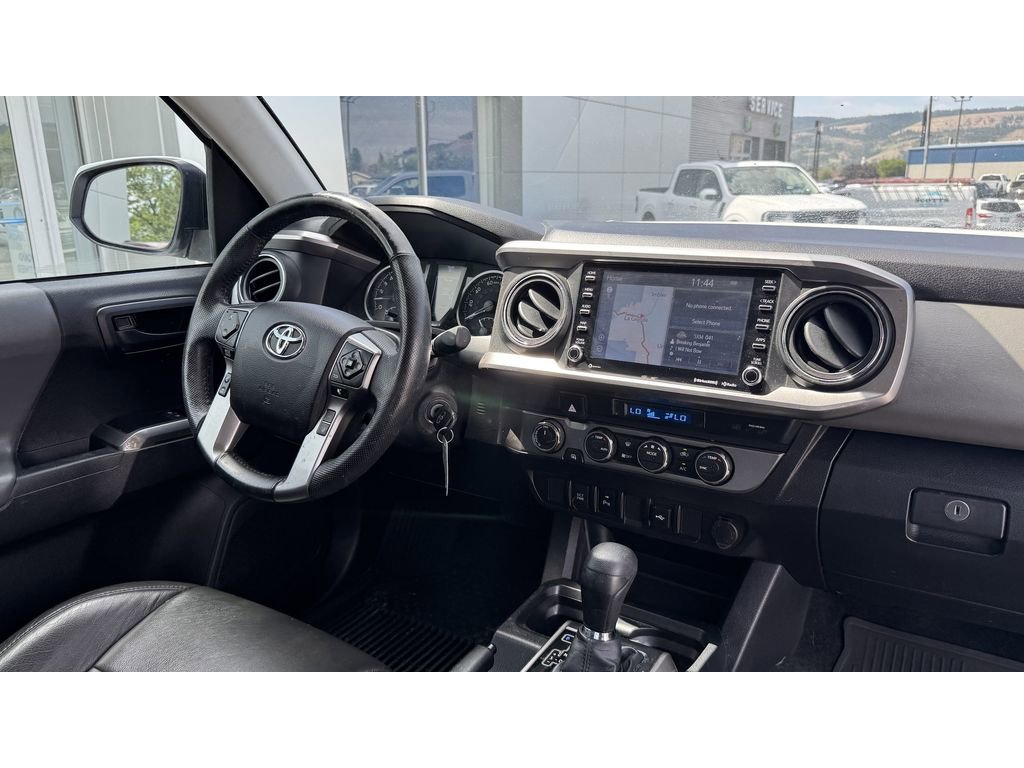 Used 2022 Toyota Tacoma SR5 image 11