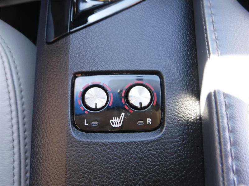 Used 2013 Toyota Avalon image 10