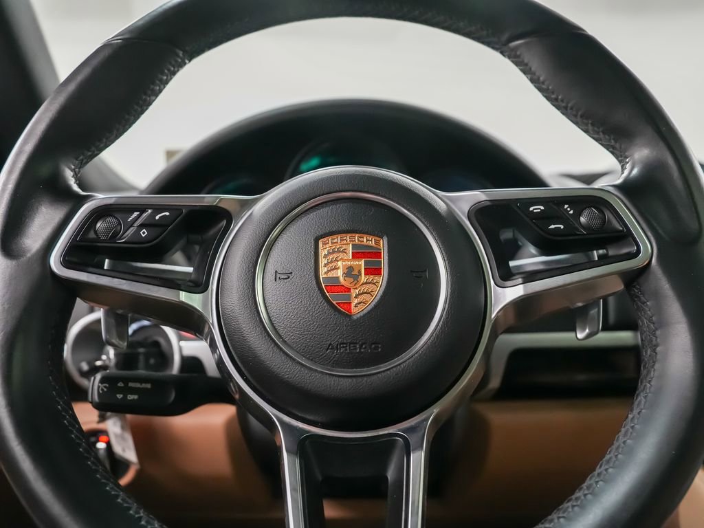 Used 2016 Porsche Cayenne image 26