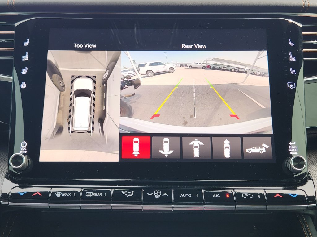 New 2026 Jeep Grand Wagoneer Summit AWD/4WD image 13