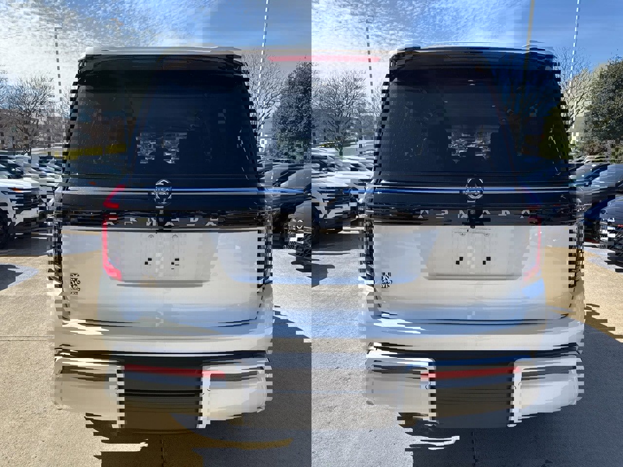 Certified 2025 Nissan Armada SV image 4