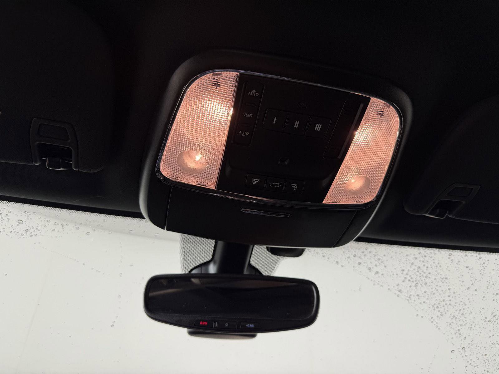 Used 2018 Jeep Grand Cherokee Limited w/ Trailer Tow Group IV AWD/4WD image 24