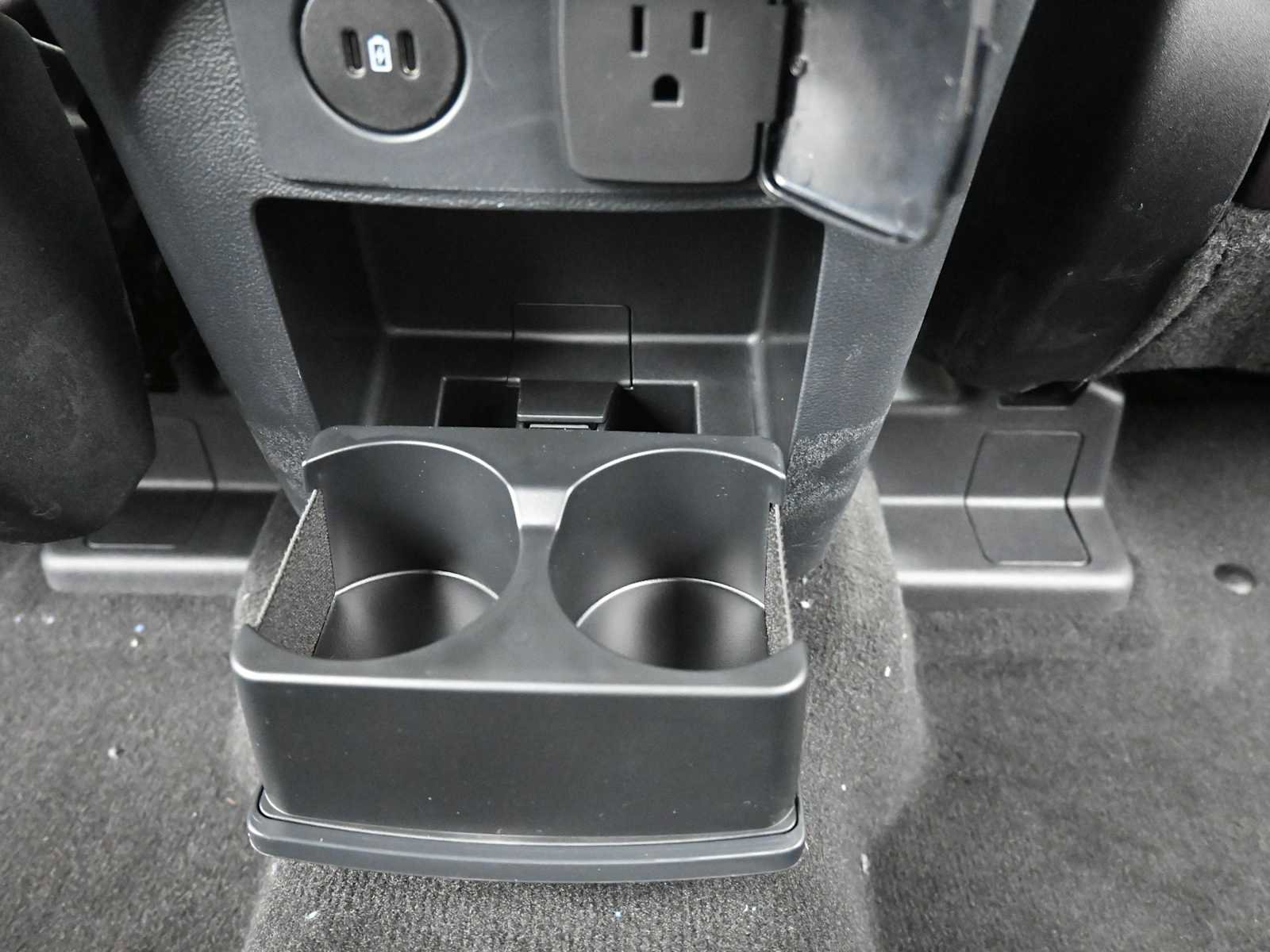 New 2026 Ford Explorer Platinum image 17