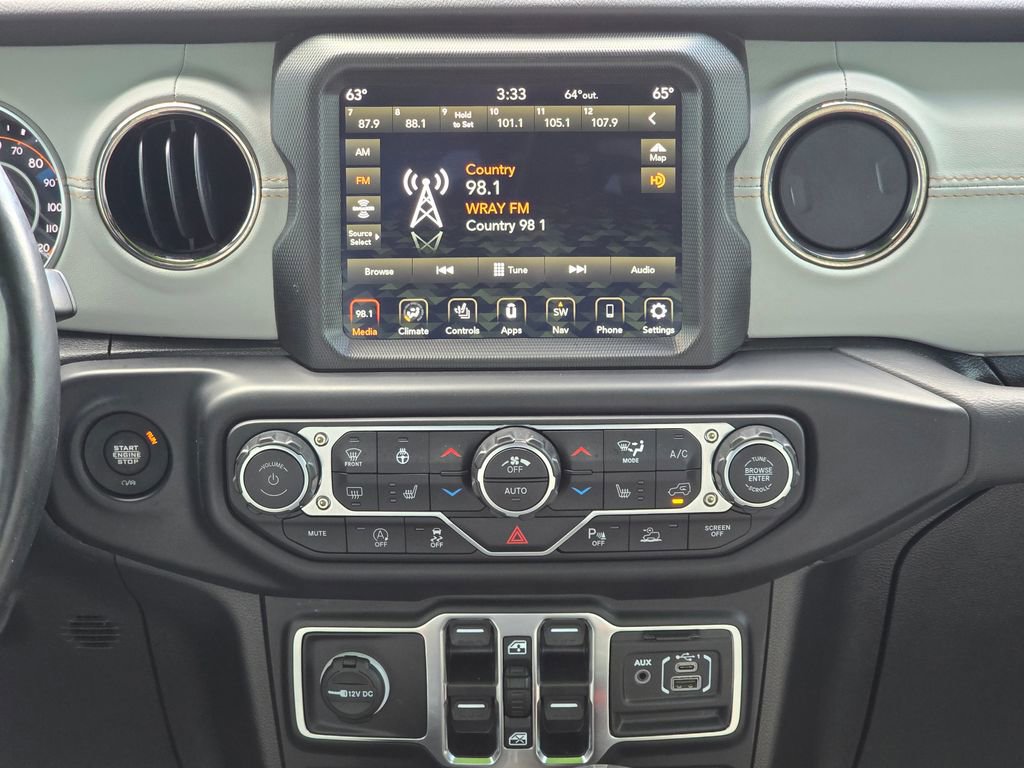 Certified 2022 Jeep Gladiator Overland AWD/4WD image 36