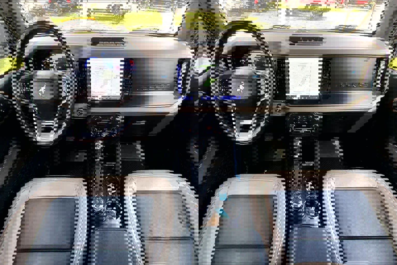 Used 2023 Ford Bronco Wildtrak AWD/4WD image 14