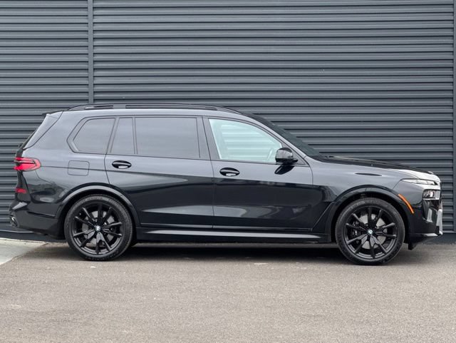 Used 2023 BMW X7 M60i w/ Executive Package AWD/4WD image 8