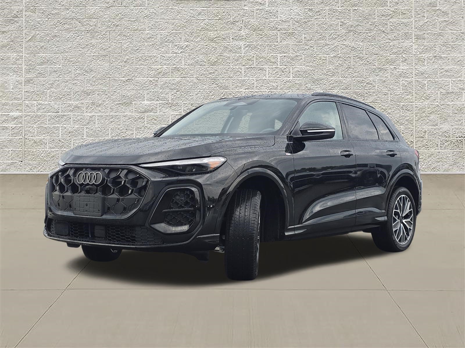 New 2026 Audi Q5 Premium Plus AWD/4WD image 3