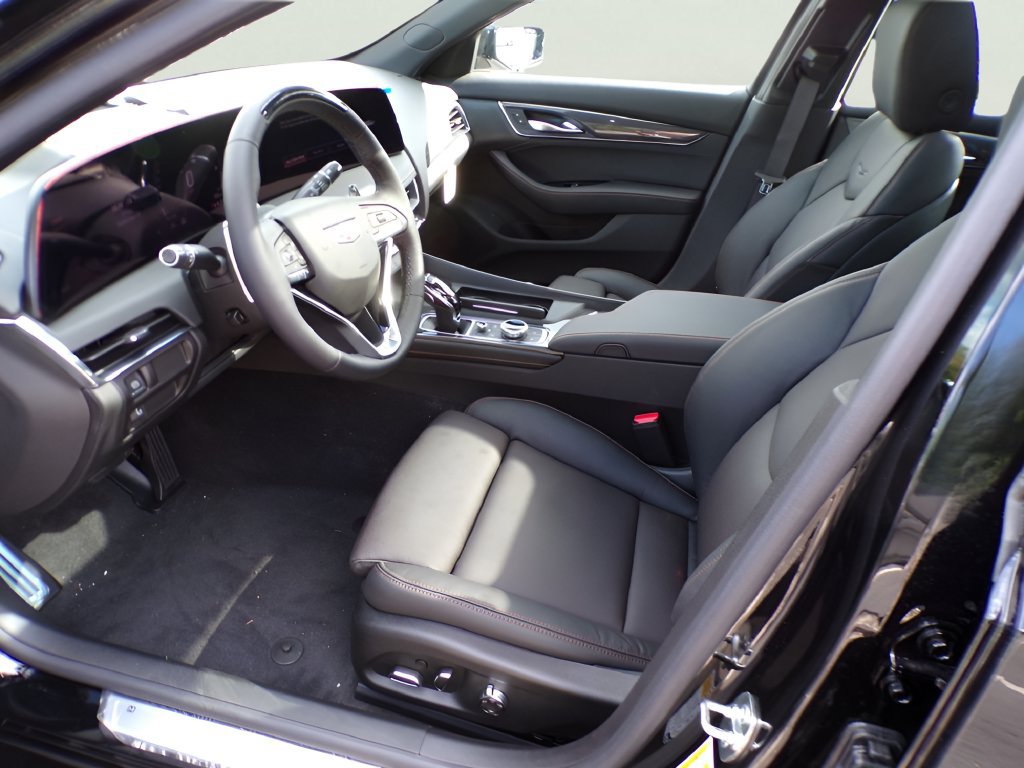 New 2026 Cadillac CT5 Sport w/ Technology Package AWD/4WD image 9