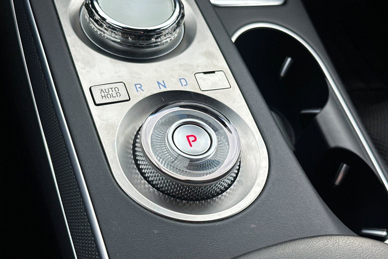 Used 2023 Genesis GV70 2.5T w/ Sport Prestige Package image 29