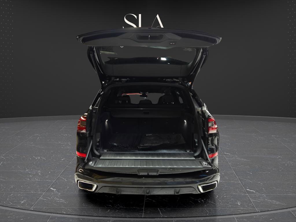 Used 2021 BMW X5 xDrive40i w/ M Sport Package image 8