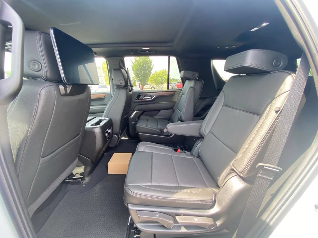 New 2026 GMC Yukon Denali w/ Advanced Technology Package AWD/4WD image 25