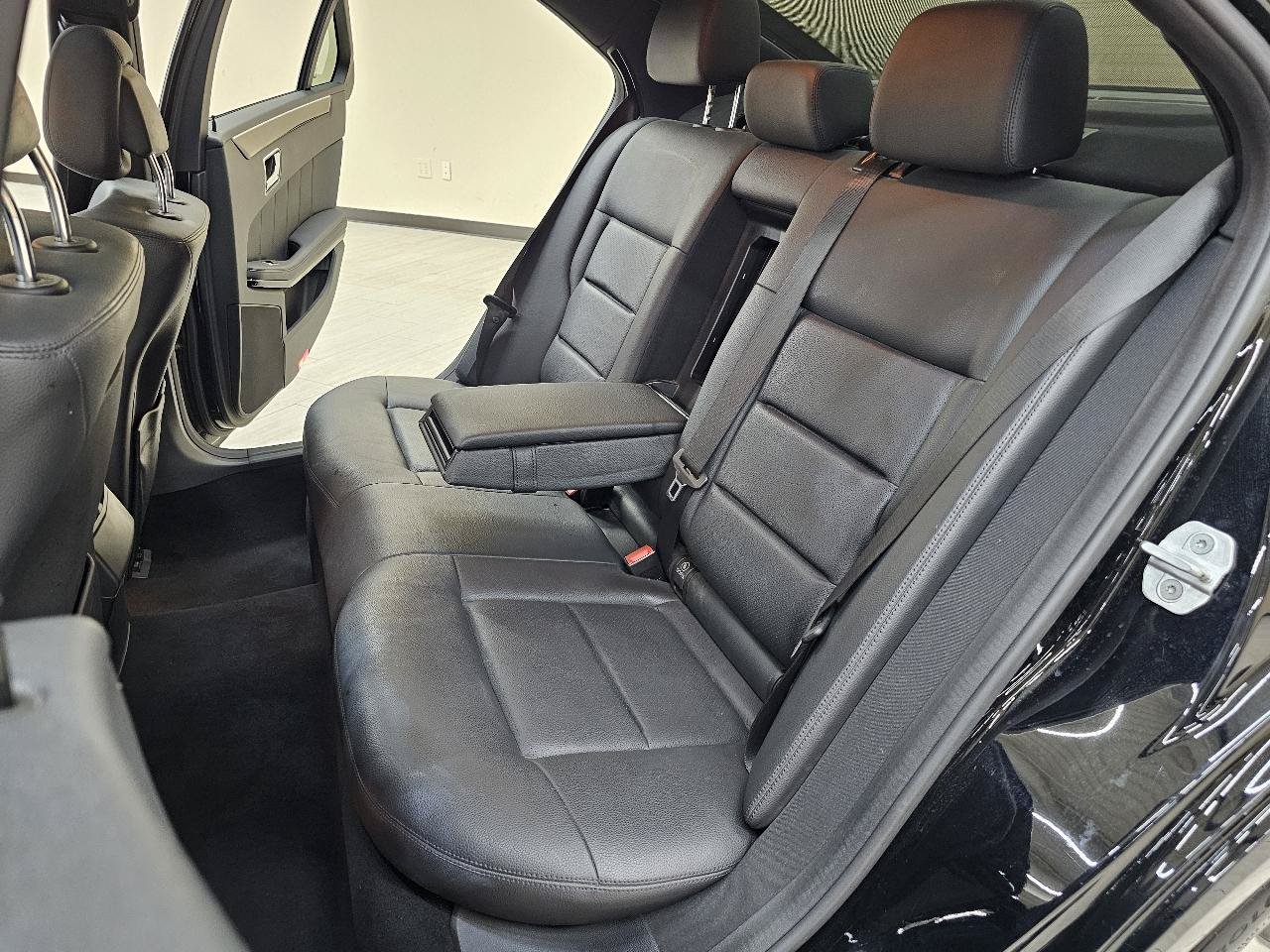 Used 2011 Mercedes-Benz E 350 Sedan w/ Premium 2 Pkg image 25
