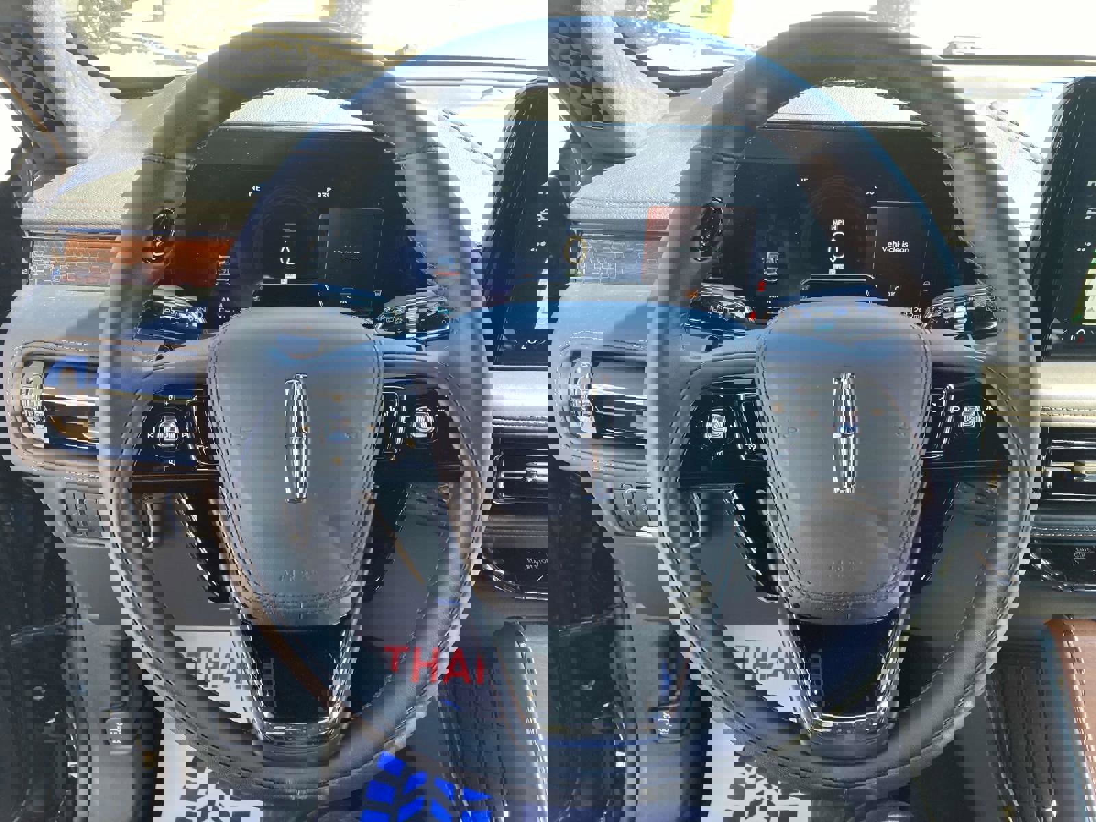 New 2025 Lincoln Aviator Black Label image 31