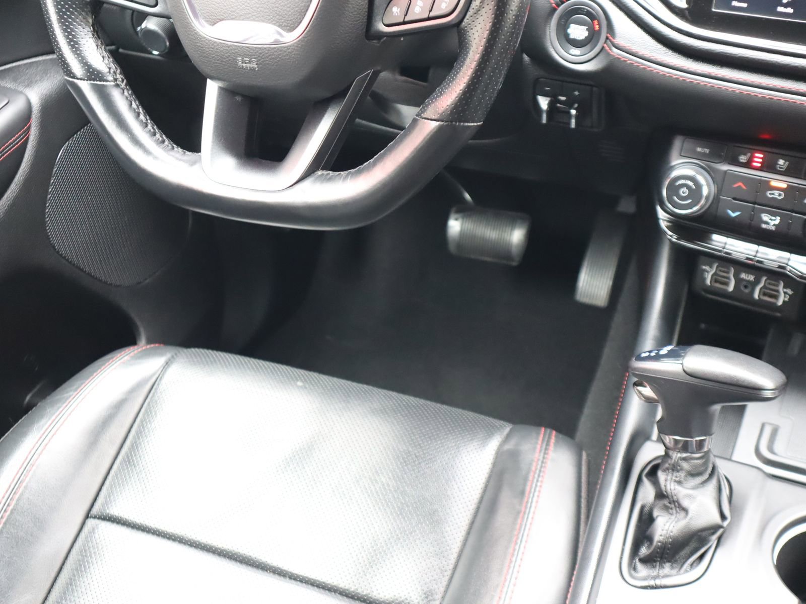 Used 2024 Dodge Durango R/T image 43