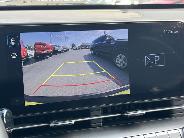 Used 2025 Hyundai Kona SEL AWD/4WD image 29