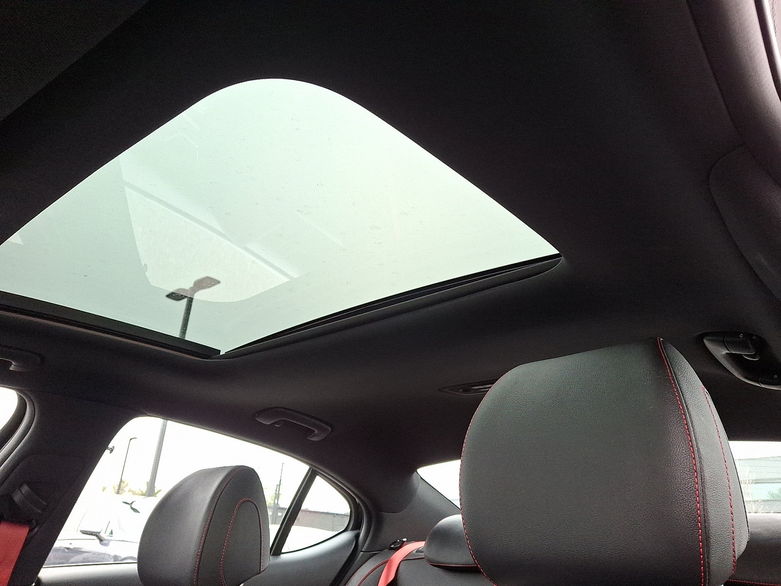 Certified 2023 Genesis G70 2.0T w/ Sport Prestige Package image 21