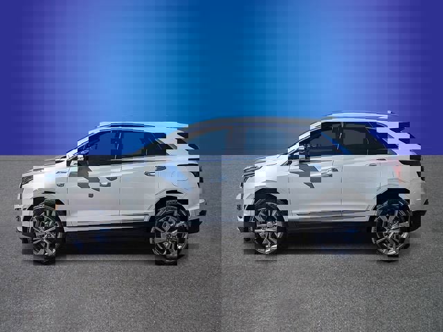 New 2025 Cadillac XT5 Premium Luxury w/ Technology Package image 2