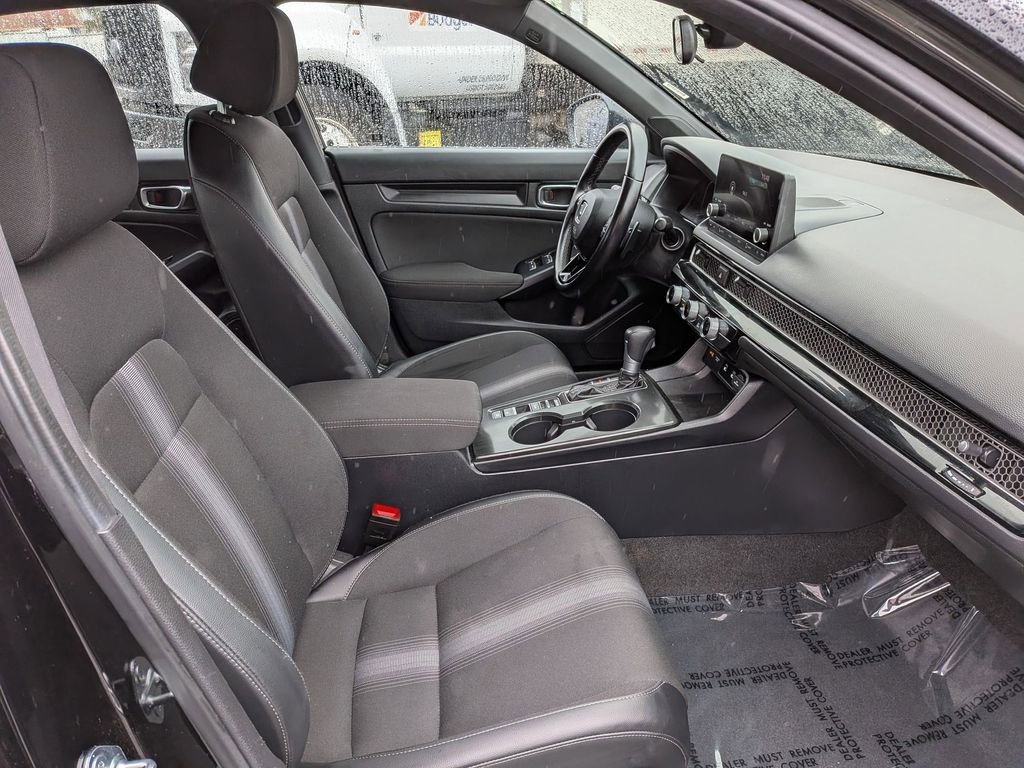 Used 2025 Honda Civic Sport image 30