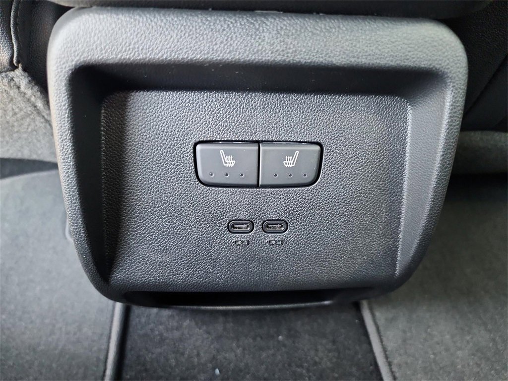 New 2025 Chevrolet Equinox EV RS w/ Convenience Package II image 22