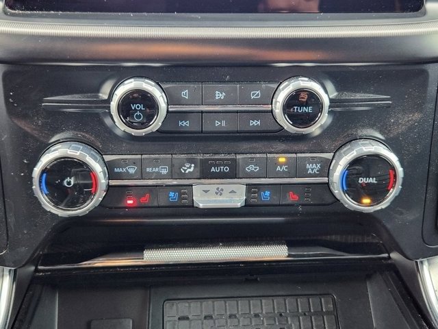 Used 2023 Ford F150 Platinum w/ Equipment Group 701A High image 17