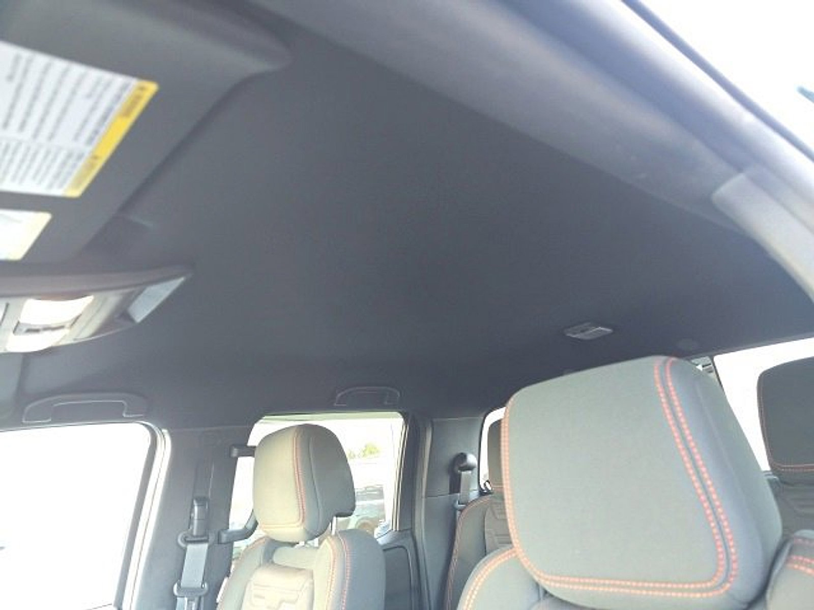 Used 2024 Nissan Frontier PRO-4X w/ Off-Road Protection Package image 14