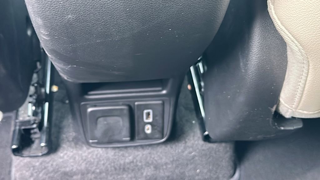 Used 2022 Buick Encore GX Essence w/ Advanced Technology Package image 22