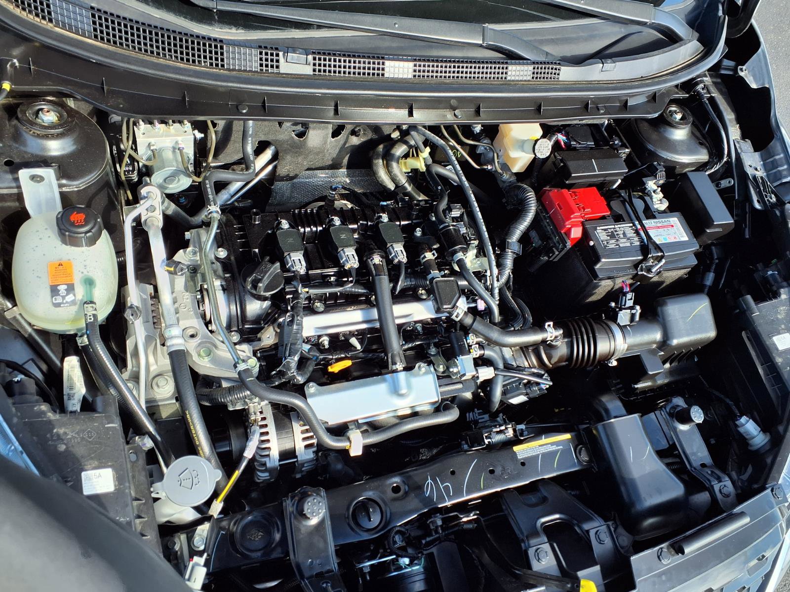 Used 2025 Nissan Kicks Play S image 29