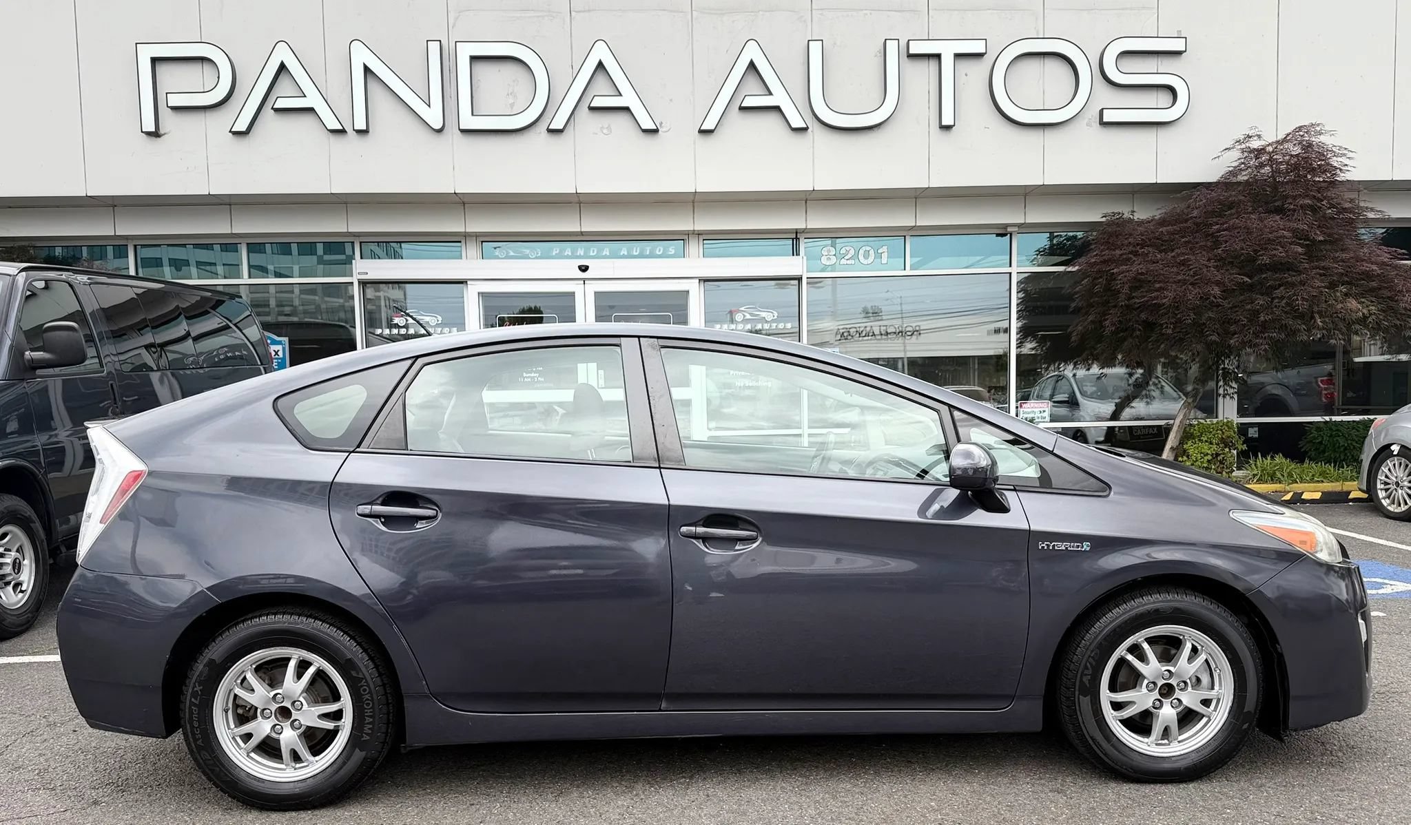 Used 2010 Toyota Prius FWD image 8