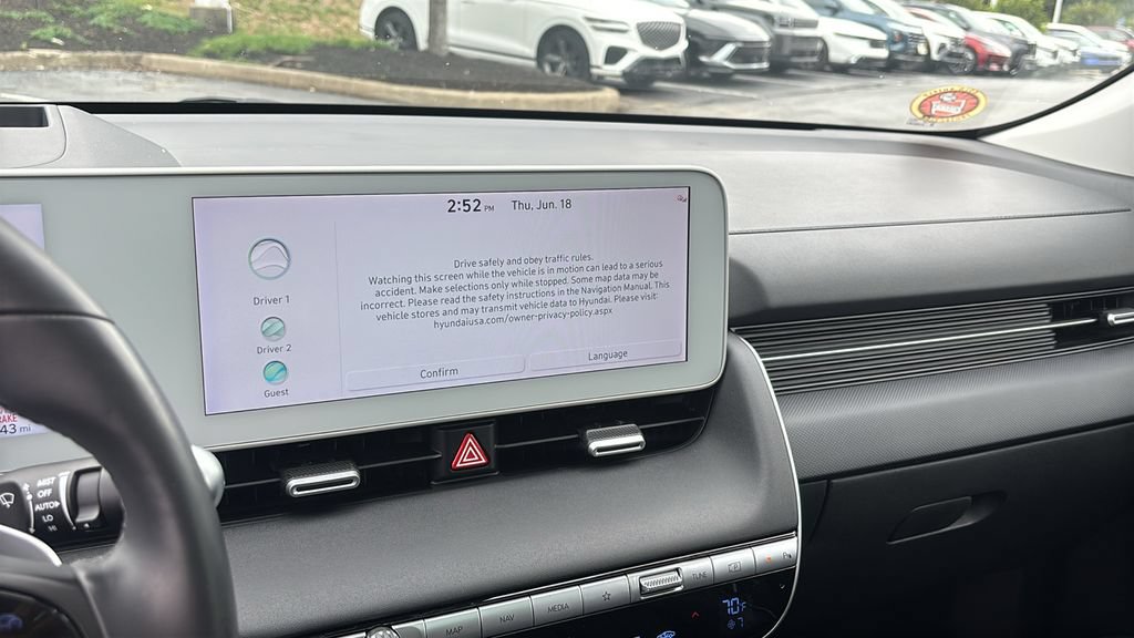 Used 2024 Hyundai Ioniq 5 Limited AWD/4WD image 18