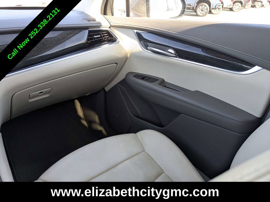 Used 2022 Cadillac XT6 Premium Luxury image 20