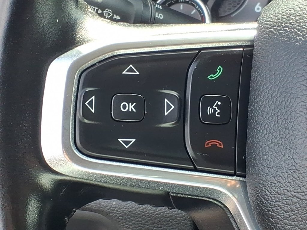 Used 2021 RAM 1500 Laramie AWD/4WD image 12