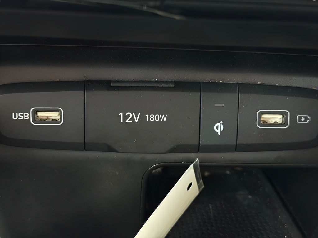 Certified 2024 Hyundai Tucson SEL AWD/4WD image 33
