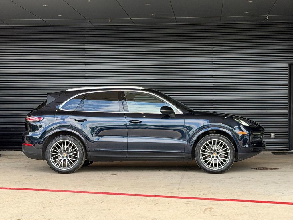 Certified 2019 Porsche Cayenne AWD/4WD image 10