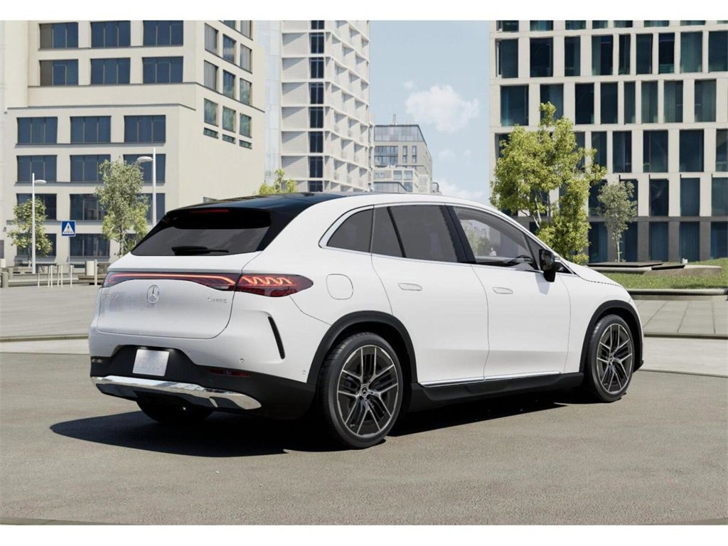 New 2026 Mercedes-Benz EQE 320 4MATIC SUV image 21