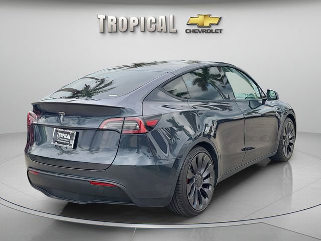 Used 2024 Tesla Model Y Performance AWD/4WD image 3