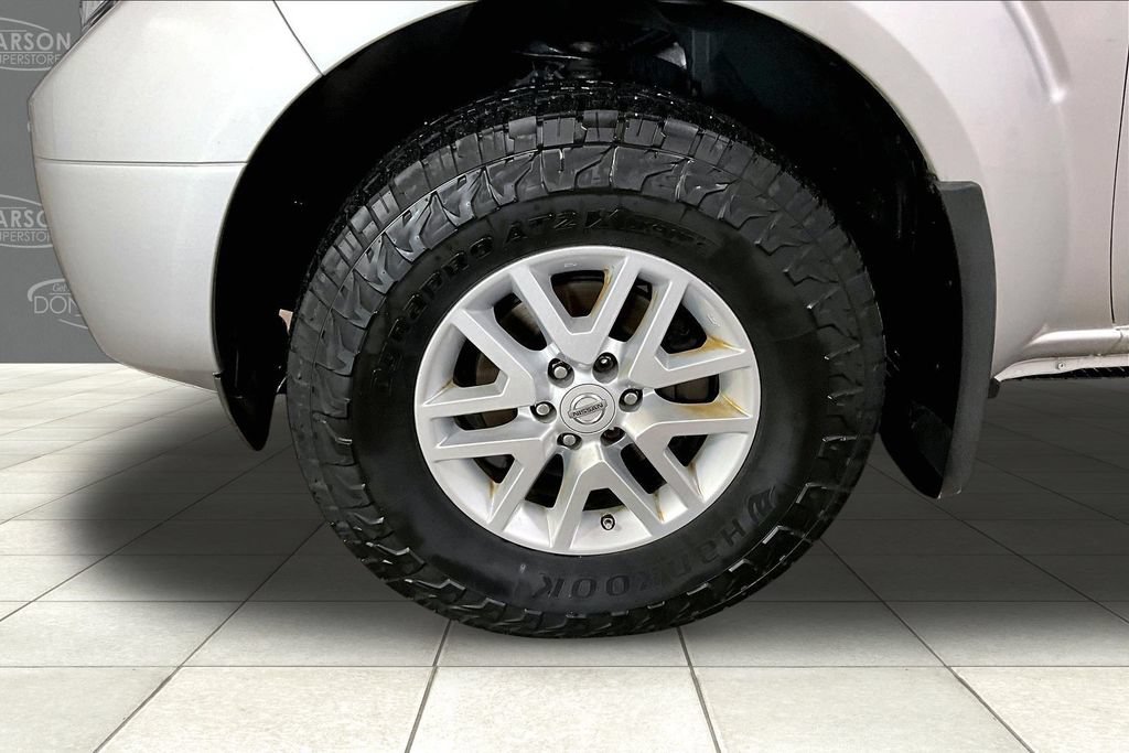 Used 2017 Nissan Frontier SV AWD/4WD image 11