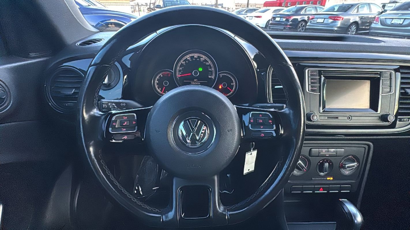 Used 2017 Volkswagen Beetle 1.8T S image 18