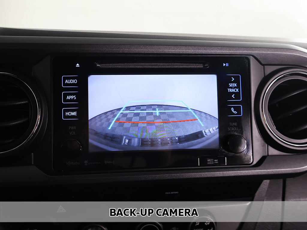Used 2018 Toyota Tacoma TRD Sport AWD/4WD image 5
